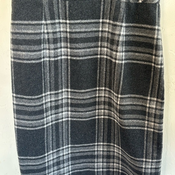 Lands' End Black & Gray Plaid Wool Classic Chic Jumper Midi Dress Sz 10 - Picture 8 of 10